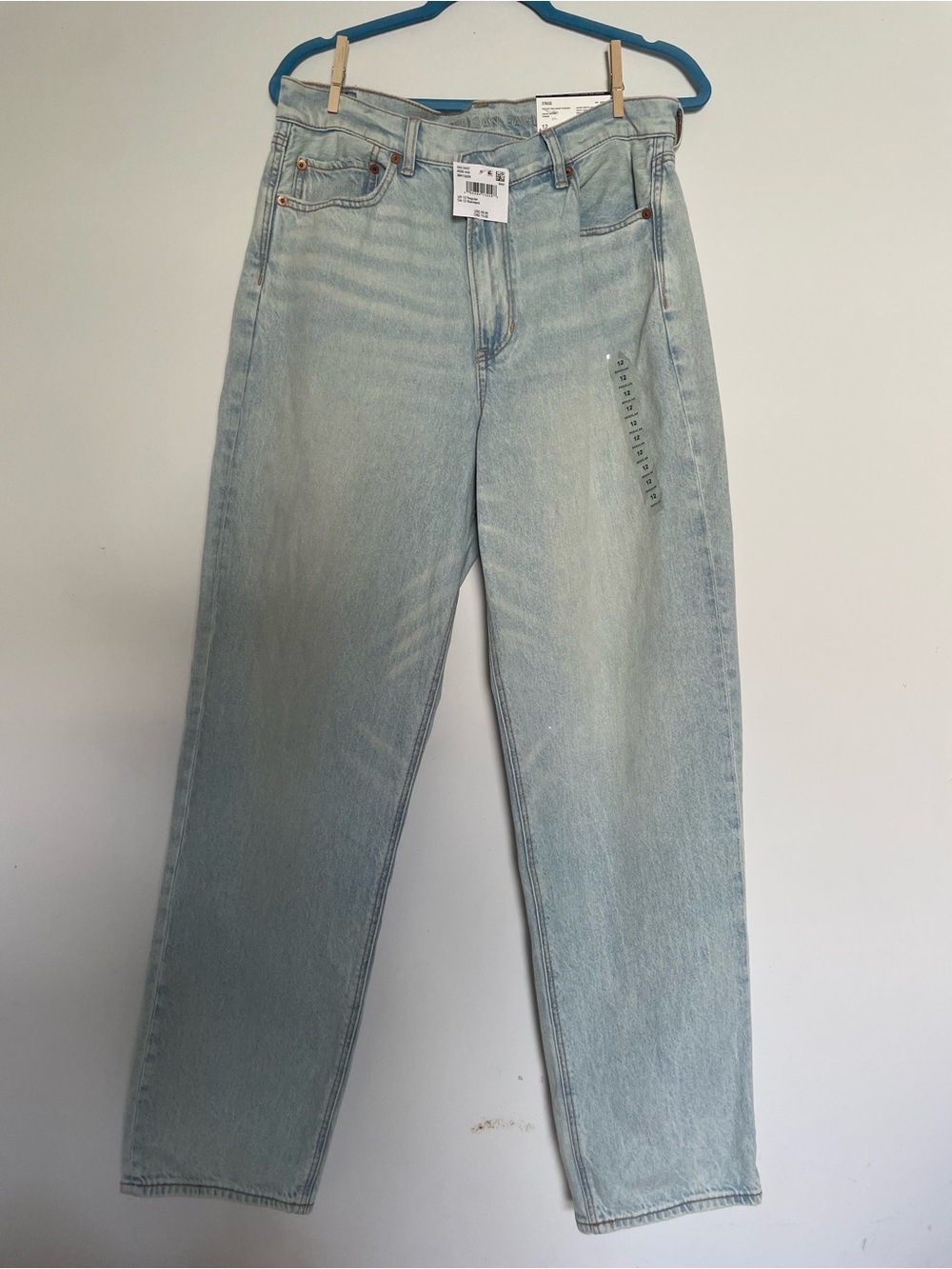 NWT American Eagle Highest Rise Baggy Straight Jeans 12 Regular Light Wash